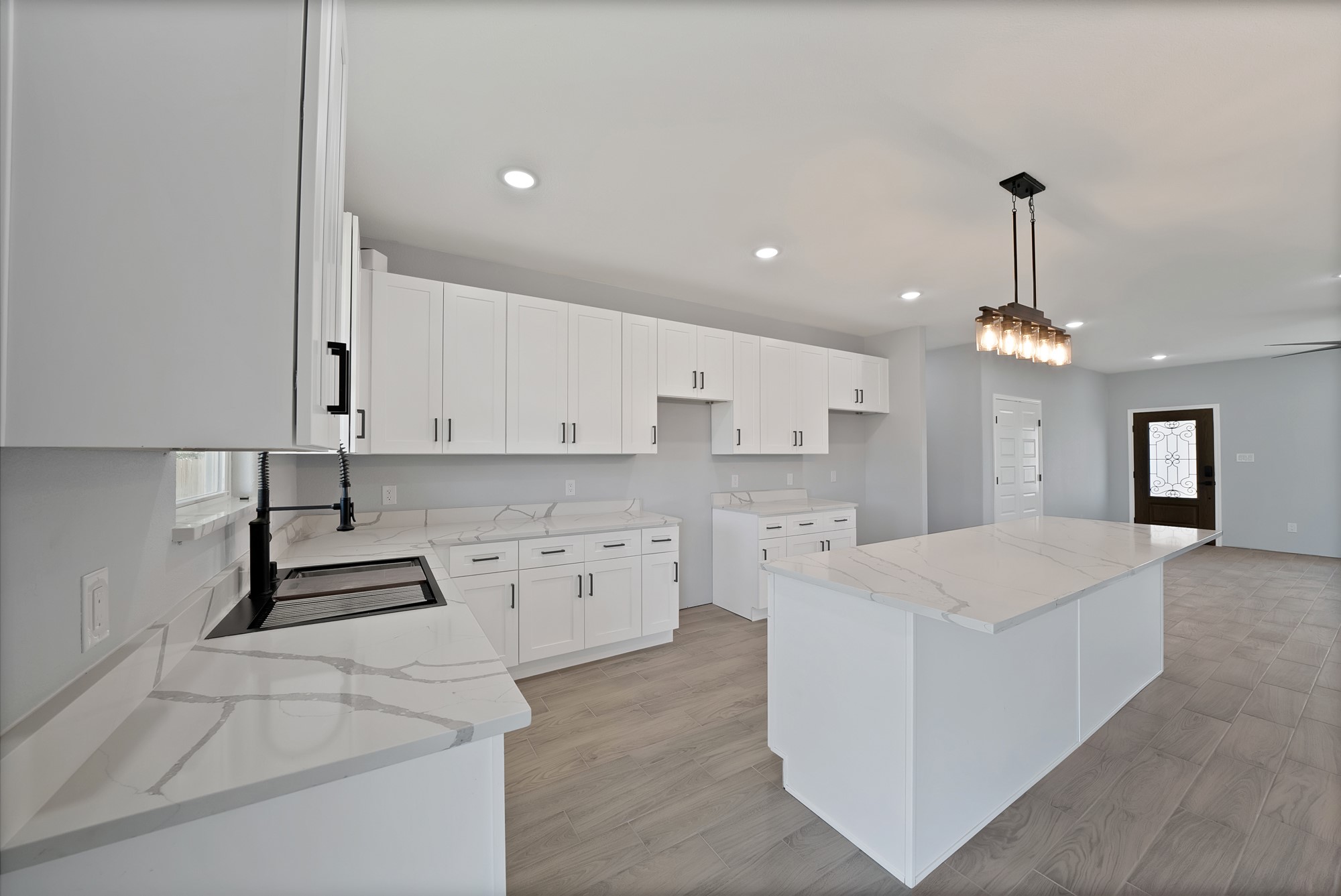 206 Lakeview Drive Runaway Bay TX 76426