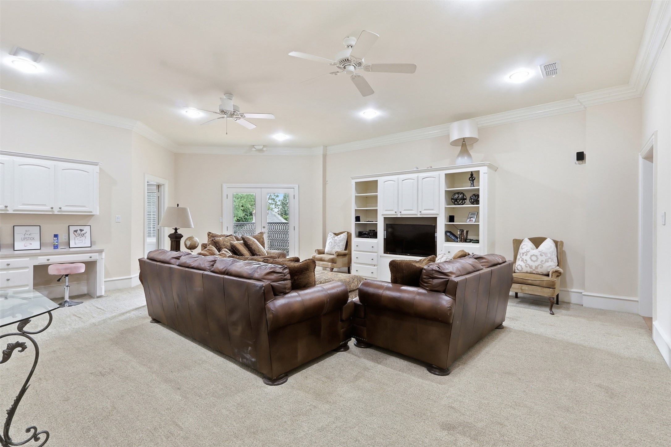 503 Greenhill Park Avenue Mt Pleasant TX 75455