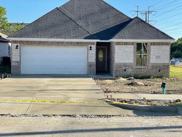 2202 Beaumont Street Grand Prairie TX 75051