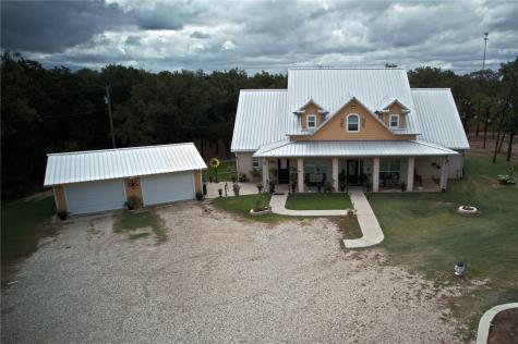 1131 W Denton Road Axtell TX 76624