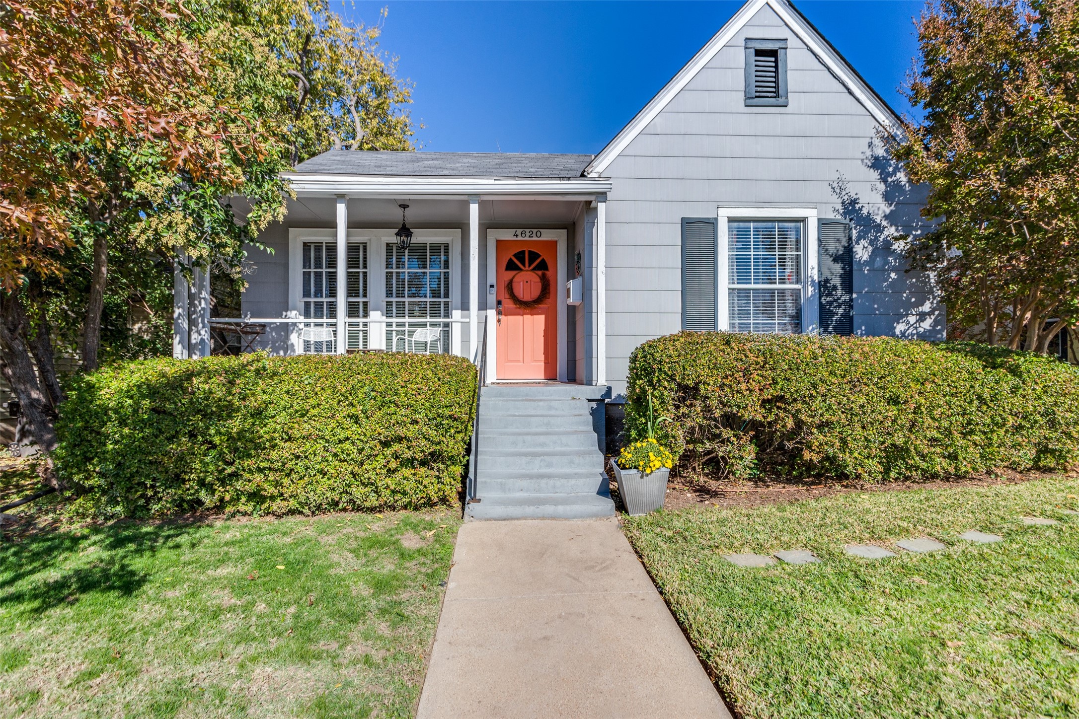 4620 Calmont Avenue Fort Worth TX 76107