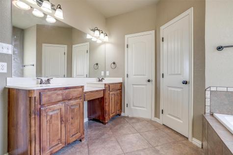 140 Champion Court Weatherford TX 76087