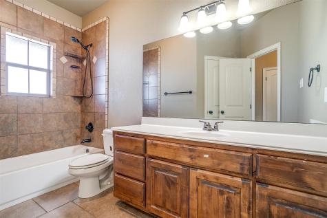 140 Champion Court Weatherford TX 76087
