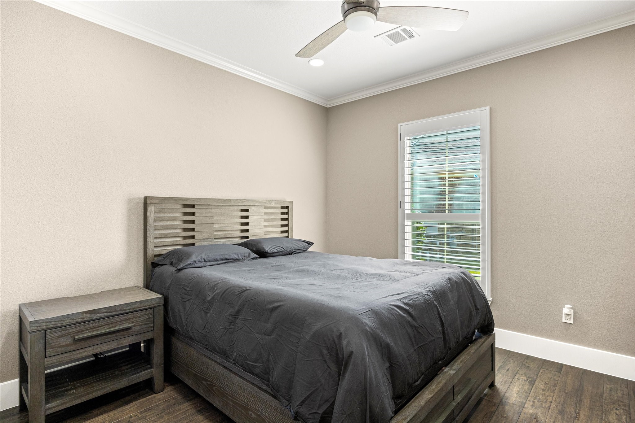 1203 Huntington Cove Court Granbury TX 76048