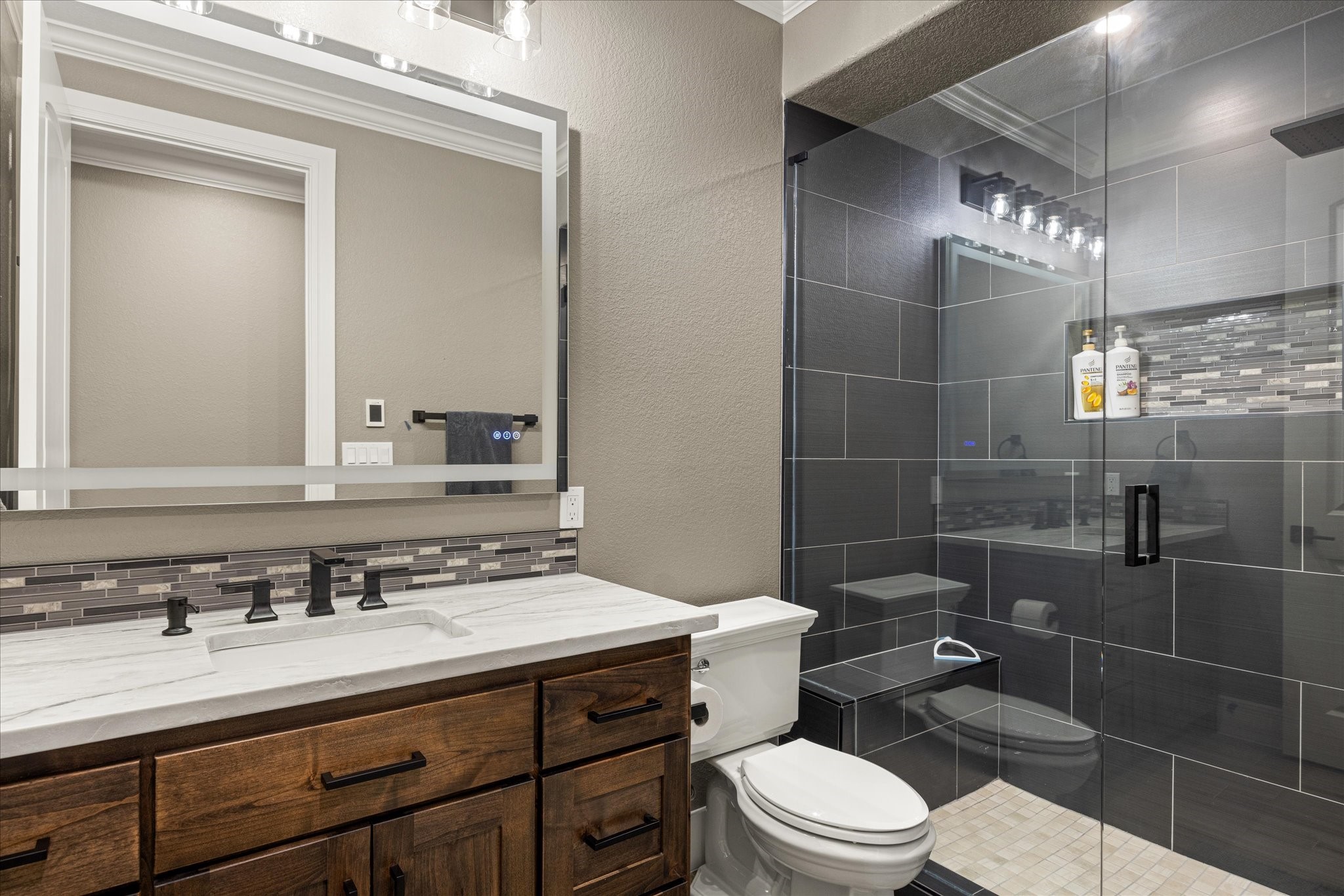 1203 Huntington Cove Court Granbury TX 76048