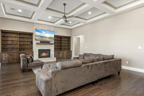 1203 Huntington Cove Court Granbury TX 76048