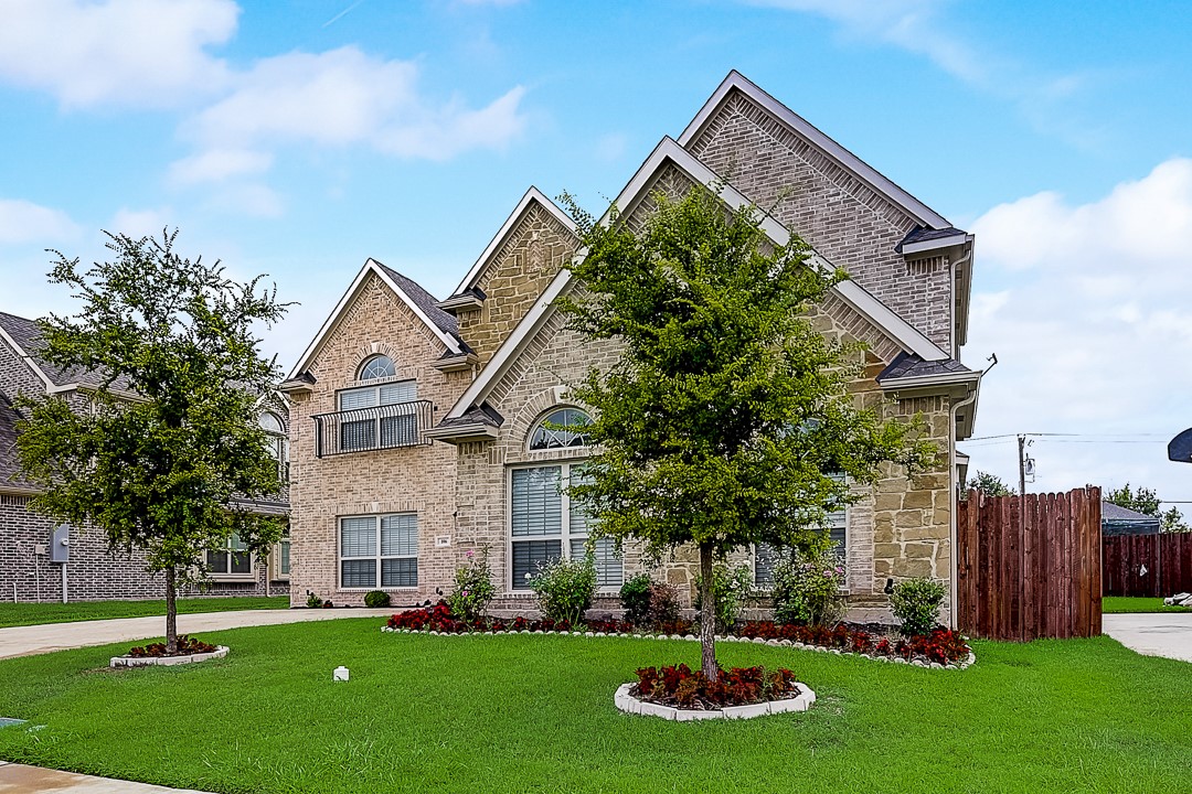 106 Basswood Drive Red Oak TX 75154