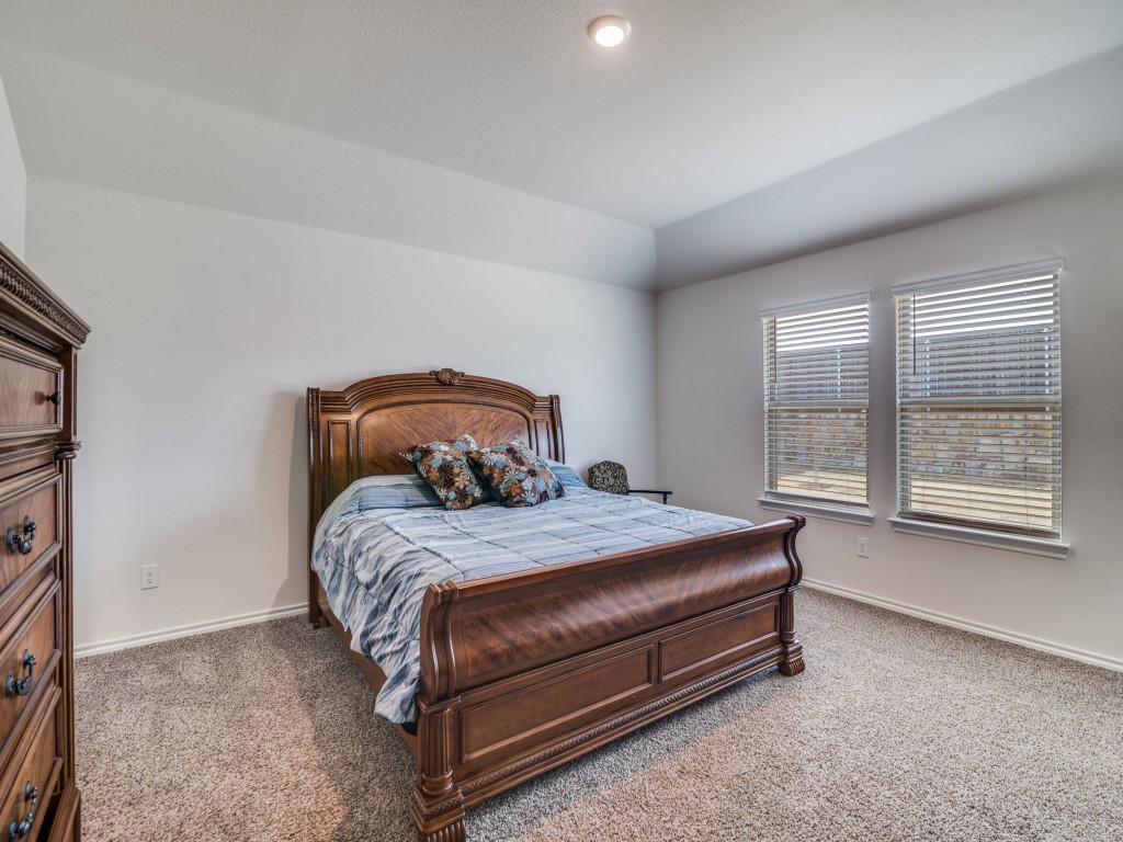 806 Martingale Drive Nevada TX 75173