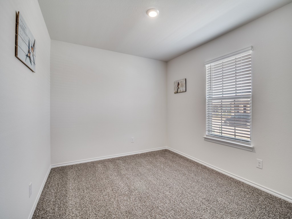 806 Martingale Drive Nevada TX 75173