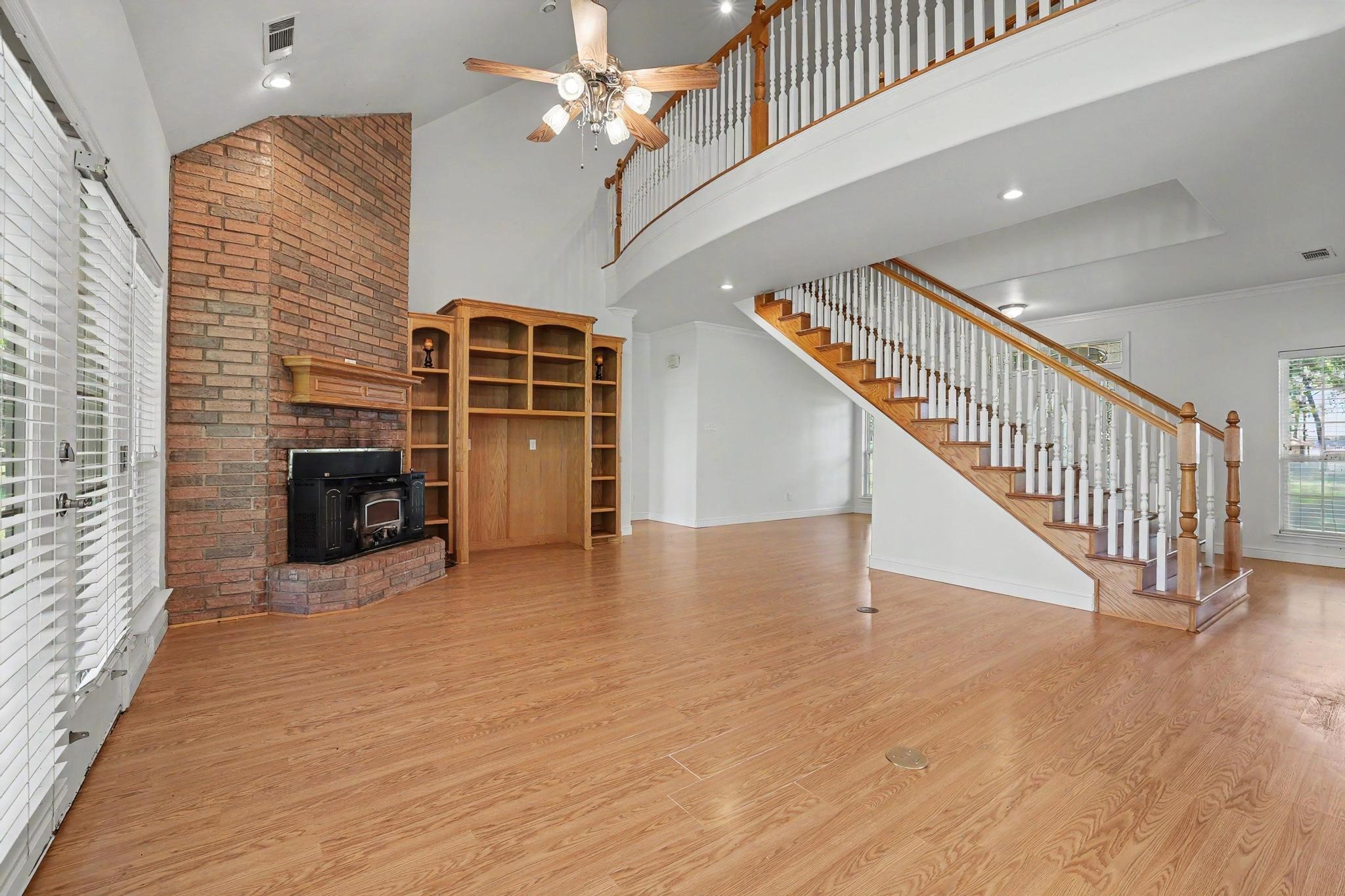 2811 N Shore Drive Bonham TX 75418