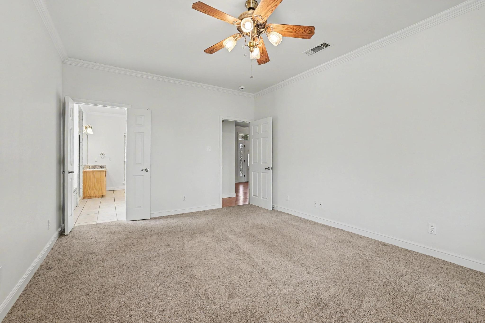 2811 N Shore Drive Bonham TX 75418