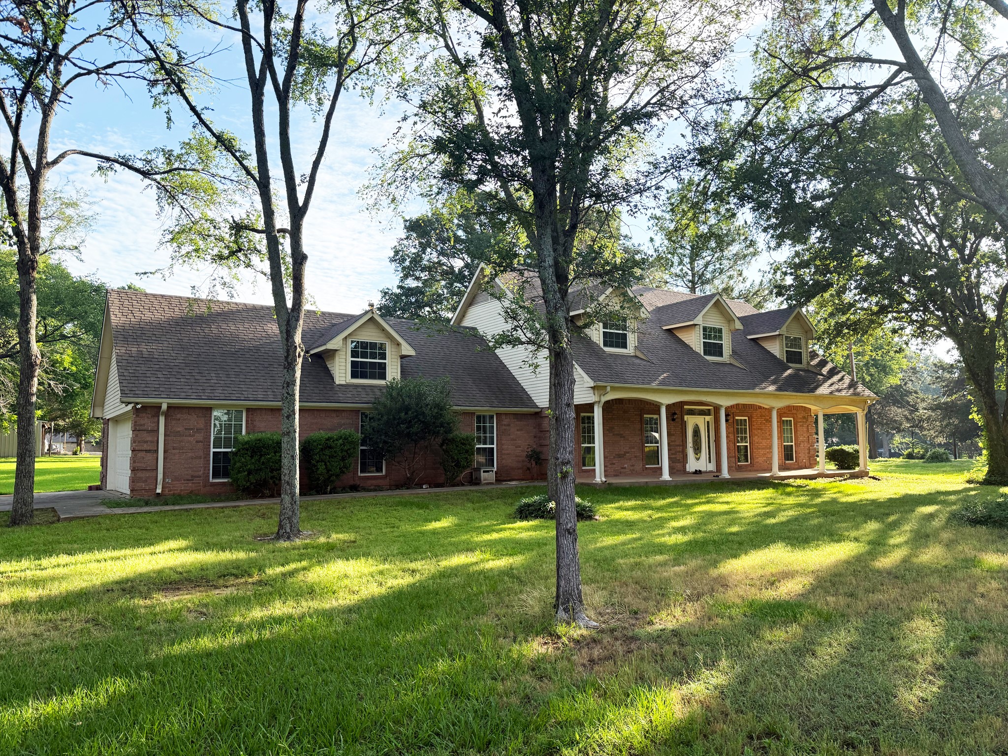 2811 N Shore Drive Bonham TX 75418