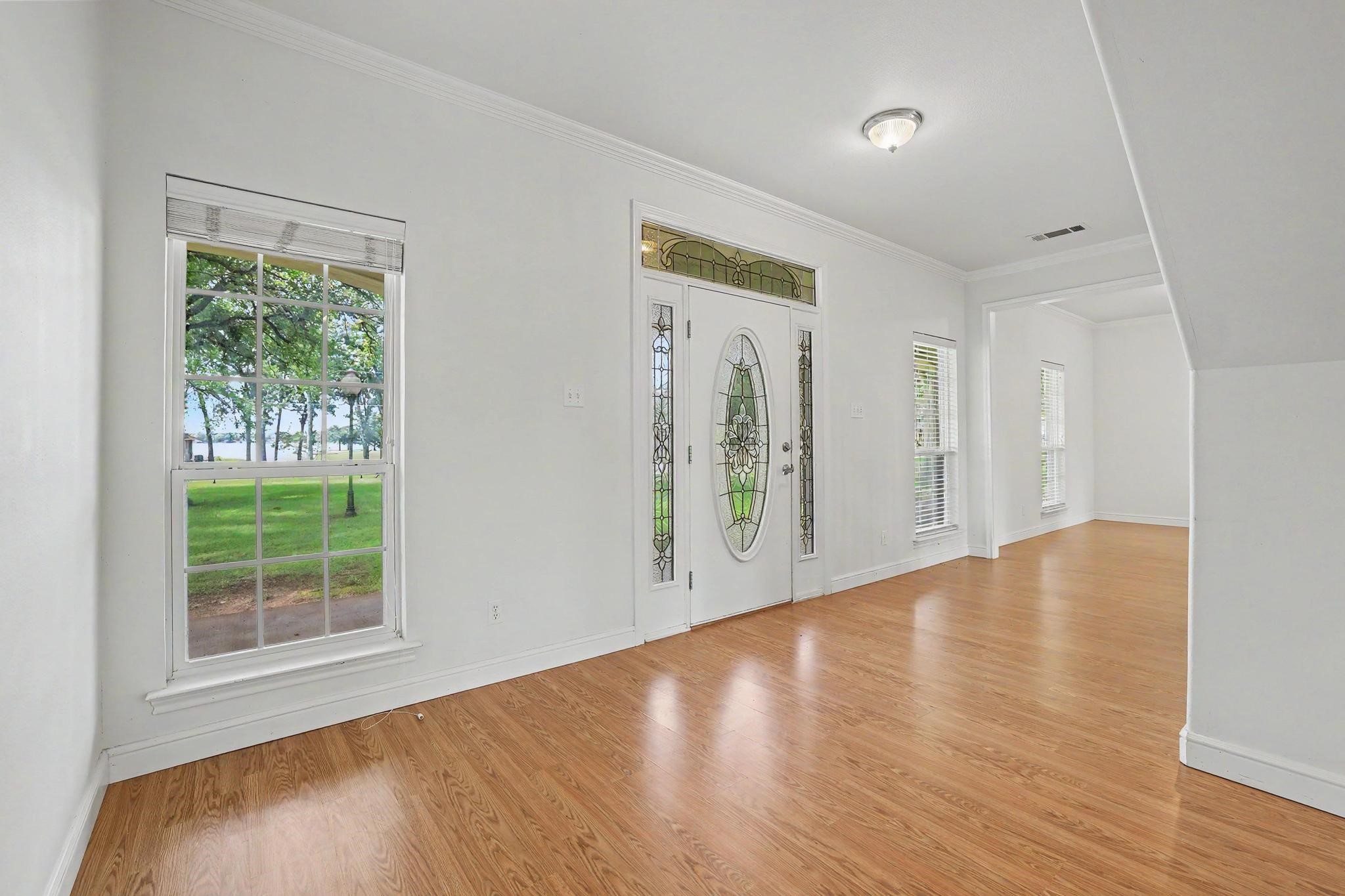 2811 N Shore Drive Bonham TX 75418