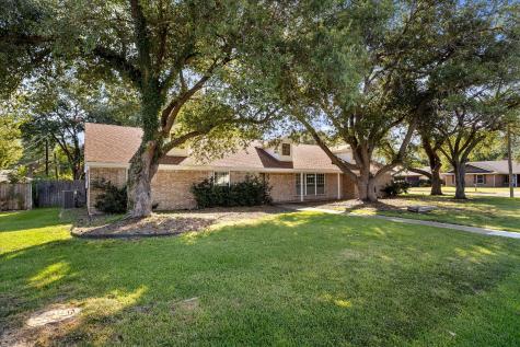 6413 Chapman Drive Greenville TX 75402