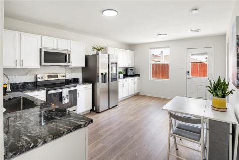 2620 Oak Crest Drive Little Elm TX 75068