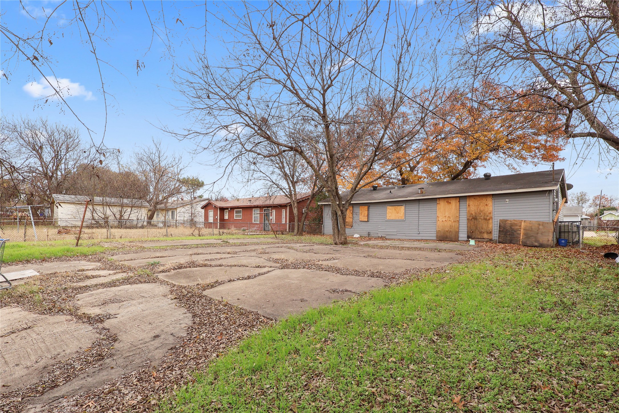 725 Emberwood Drive Dallas TX 75232