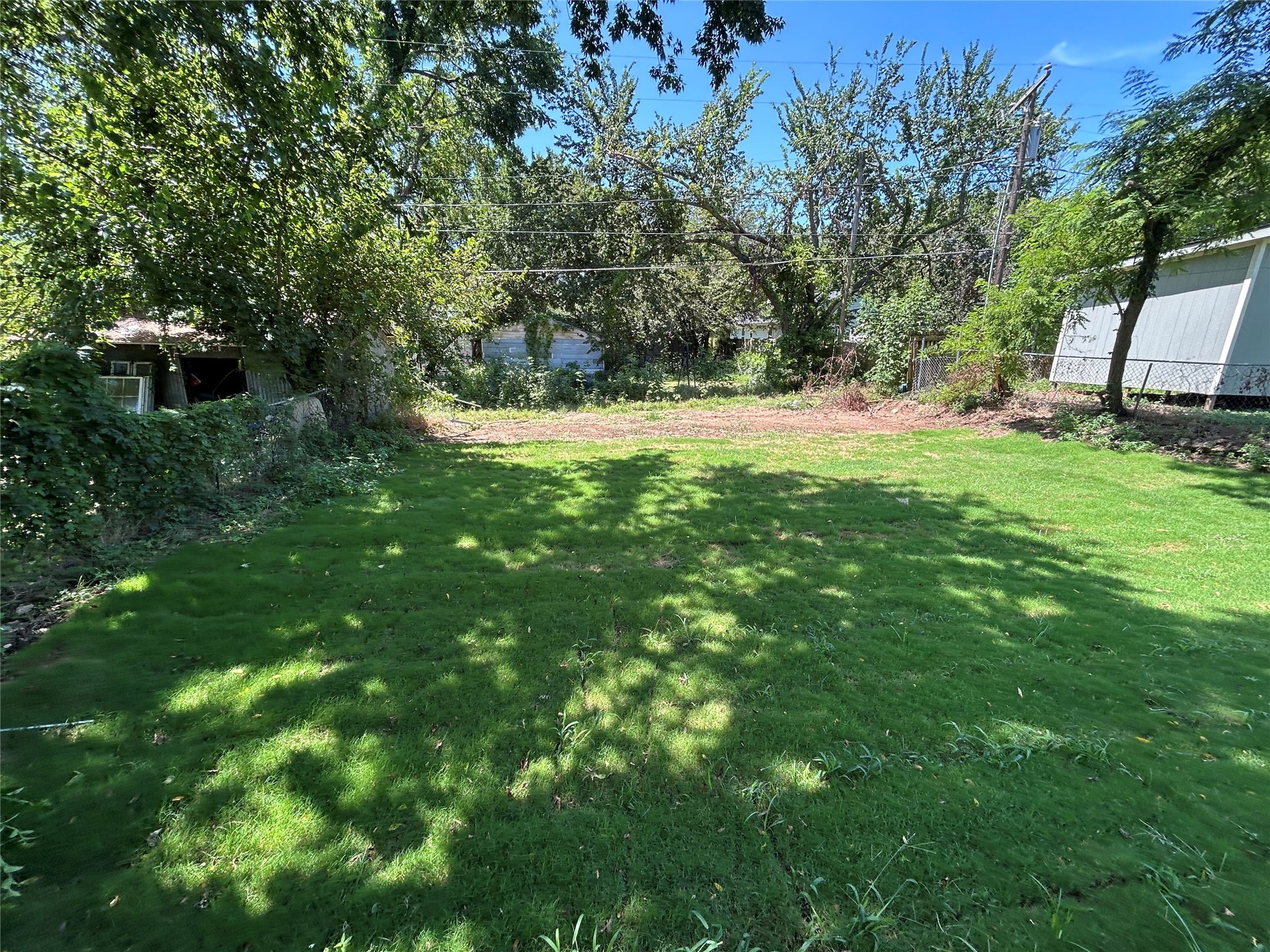 622 E Woodard Street Denison TX 75021