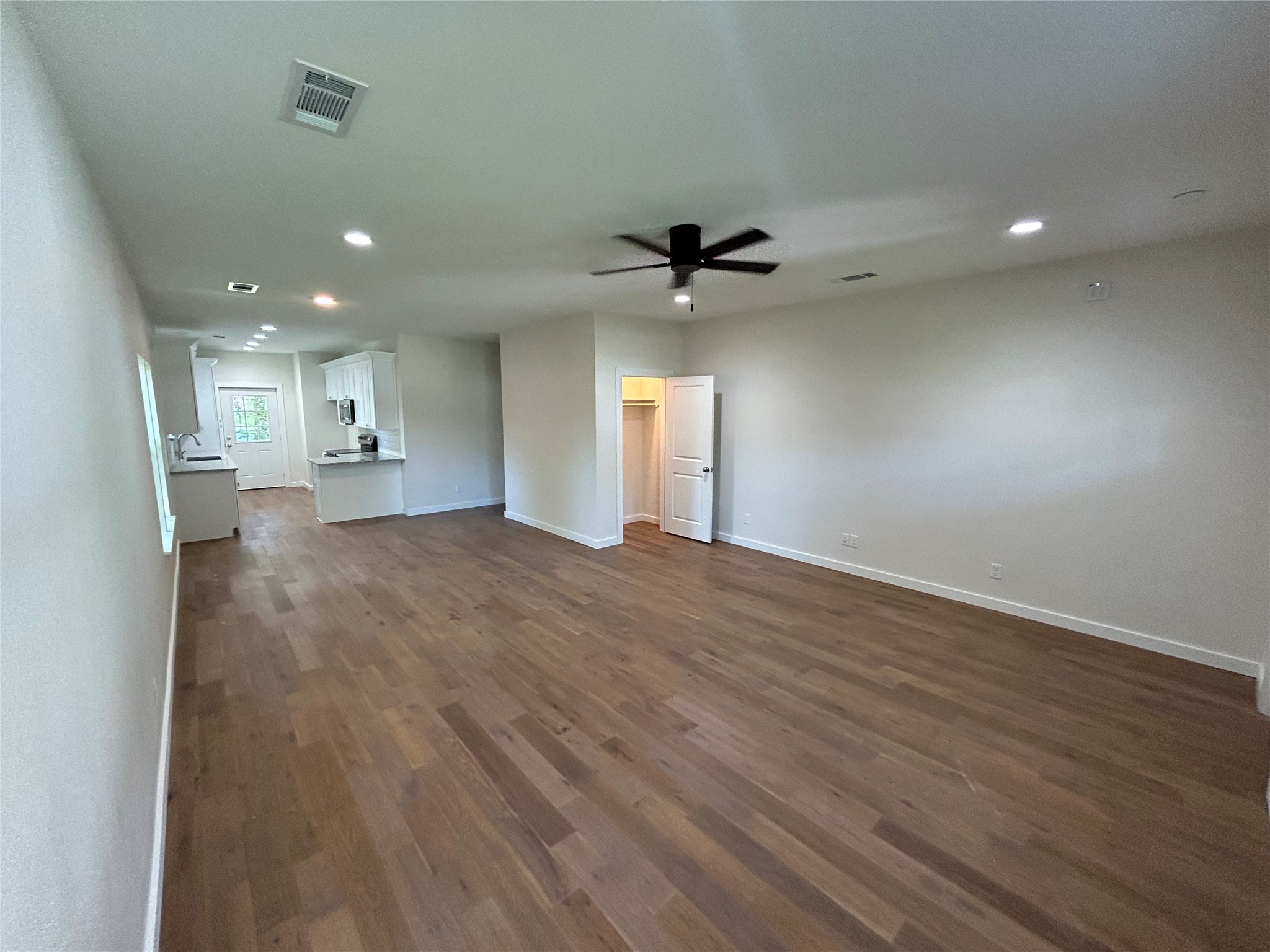 622 E Woodard Street Denison TX 75021