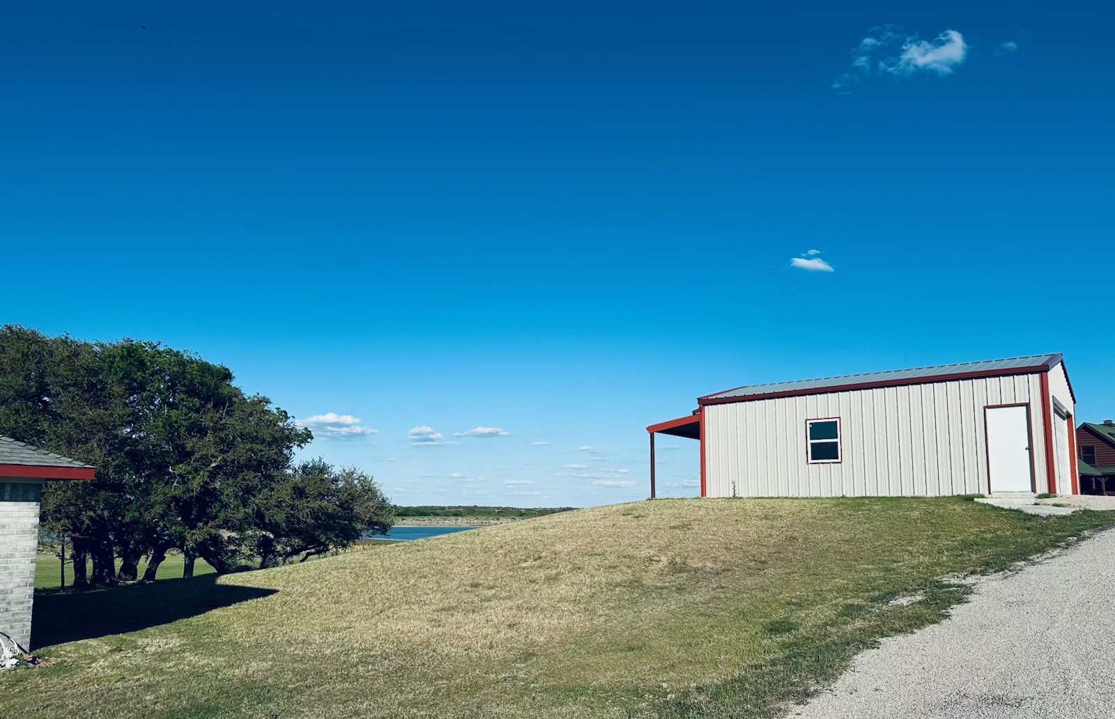 333 Lake Point Comanche TX 76442