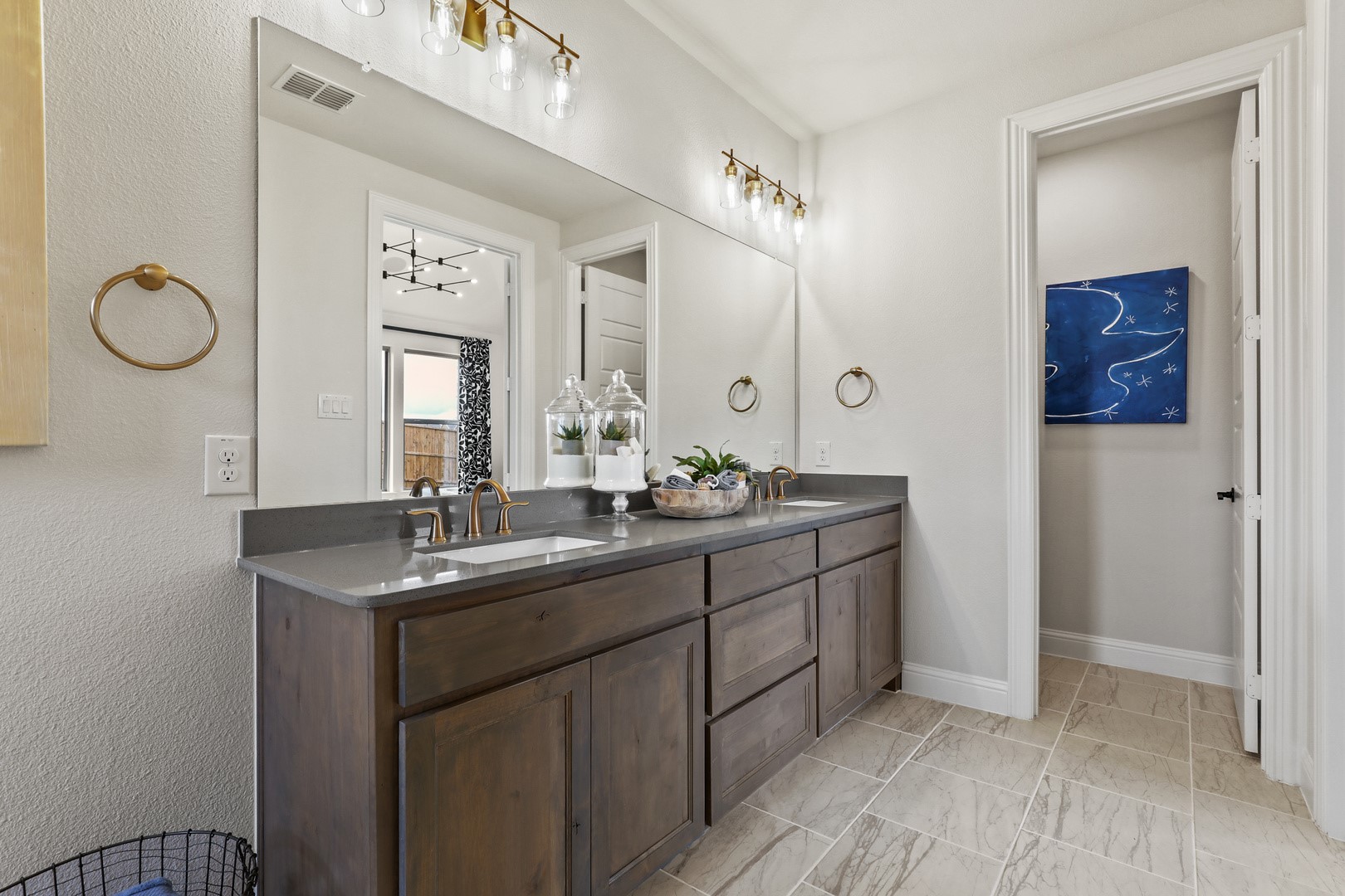 1037 Clayton Street Aubrey TX 76227