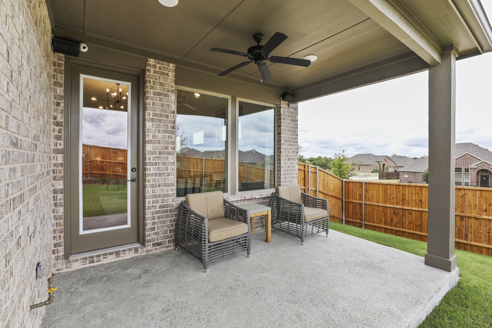 1037 Clayton Street Aubrey TX 76227