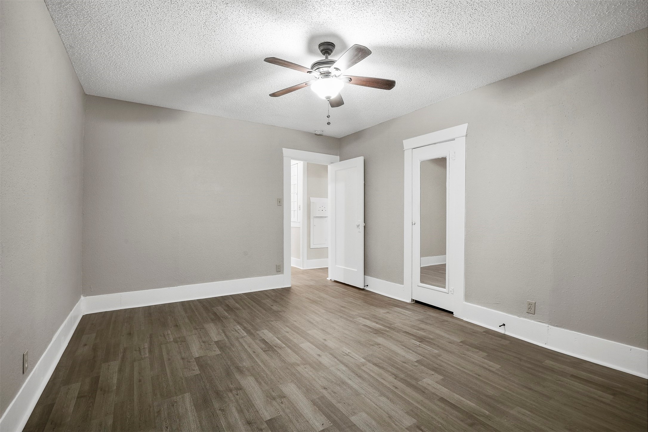 509 E Heron Denison TX 75021