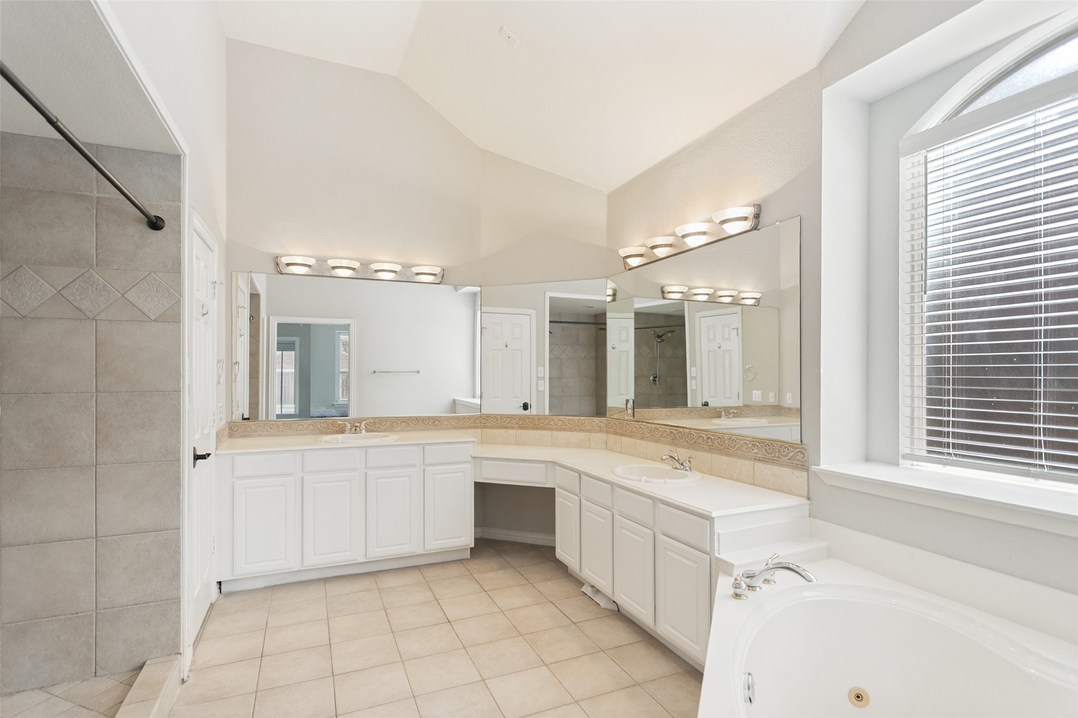 2328 Mesa Oak Trail Plano TX 75025