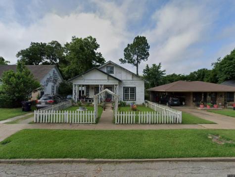 1306 W Bond Street Denison TX 75020