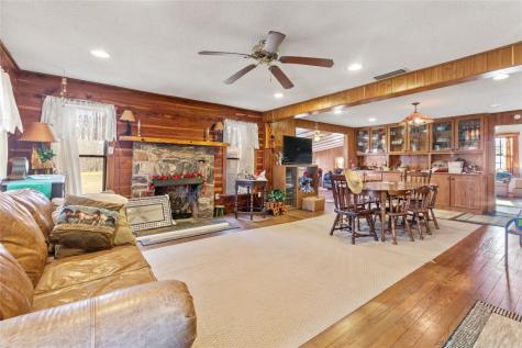 835 N Fairway Street Fairfield TX 75840