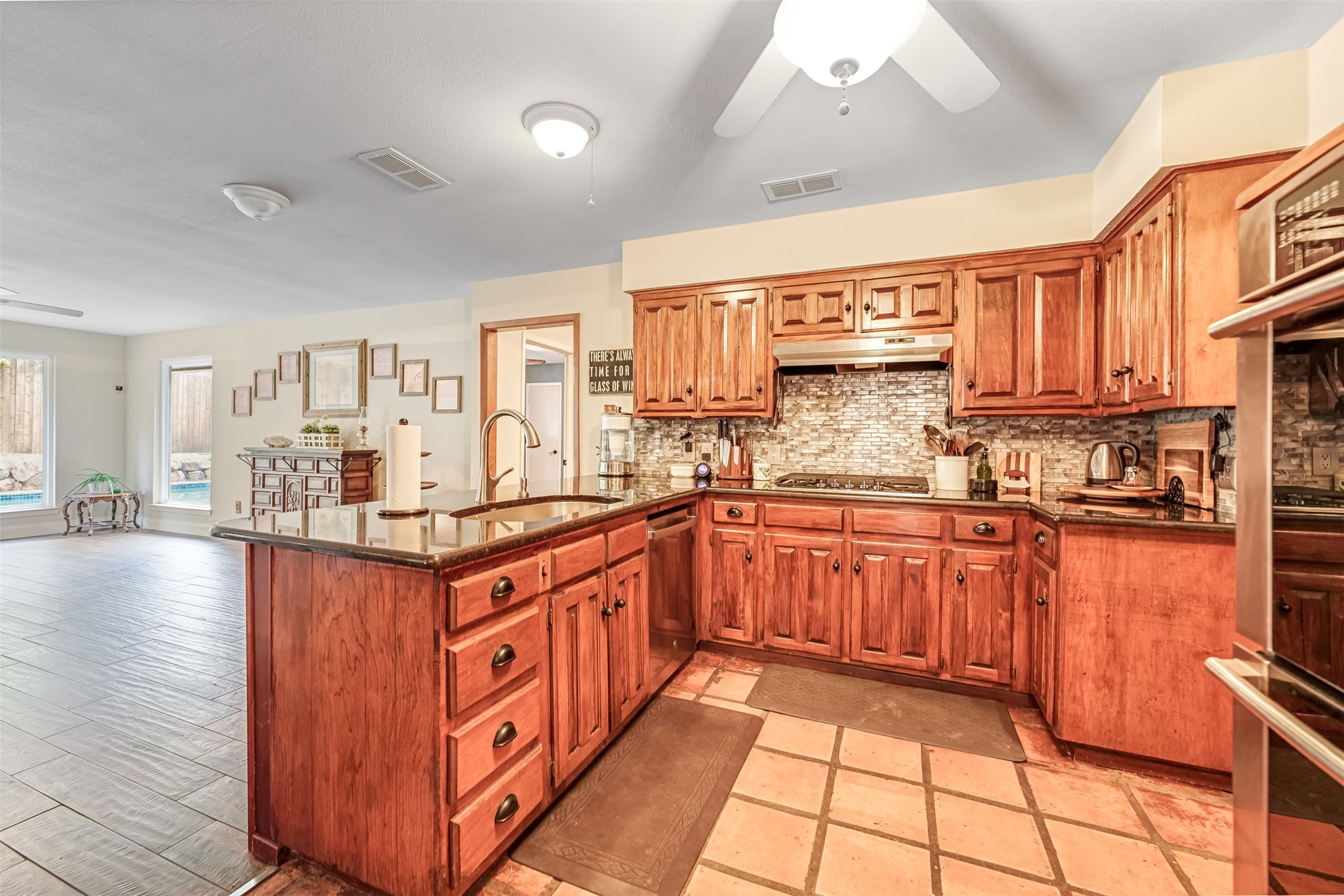 4307 Churchwood Drive Arlington TX 76016