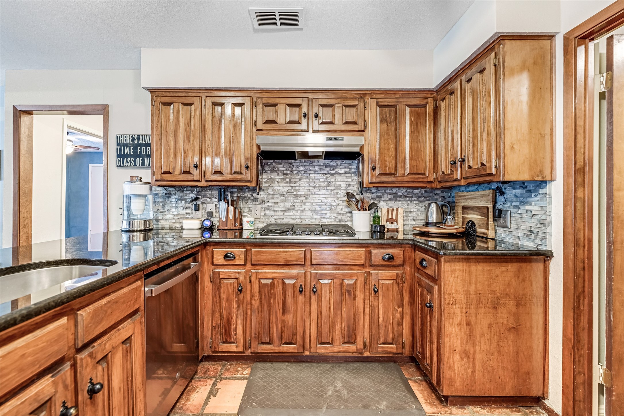 4307 Churchwood Drive Arlington TX 76016