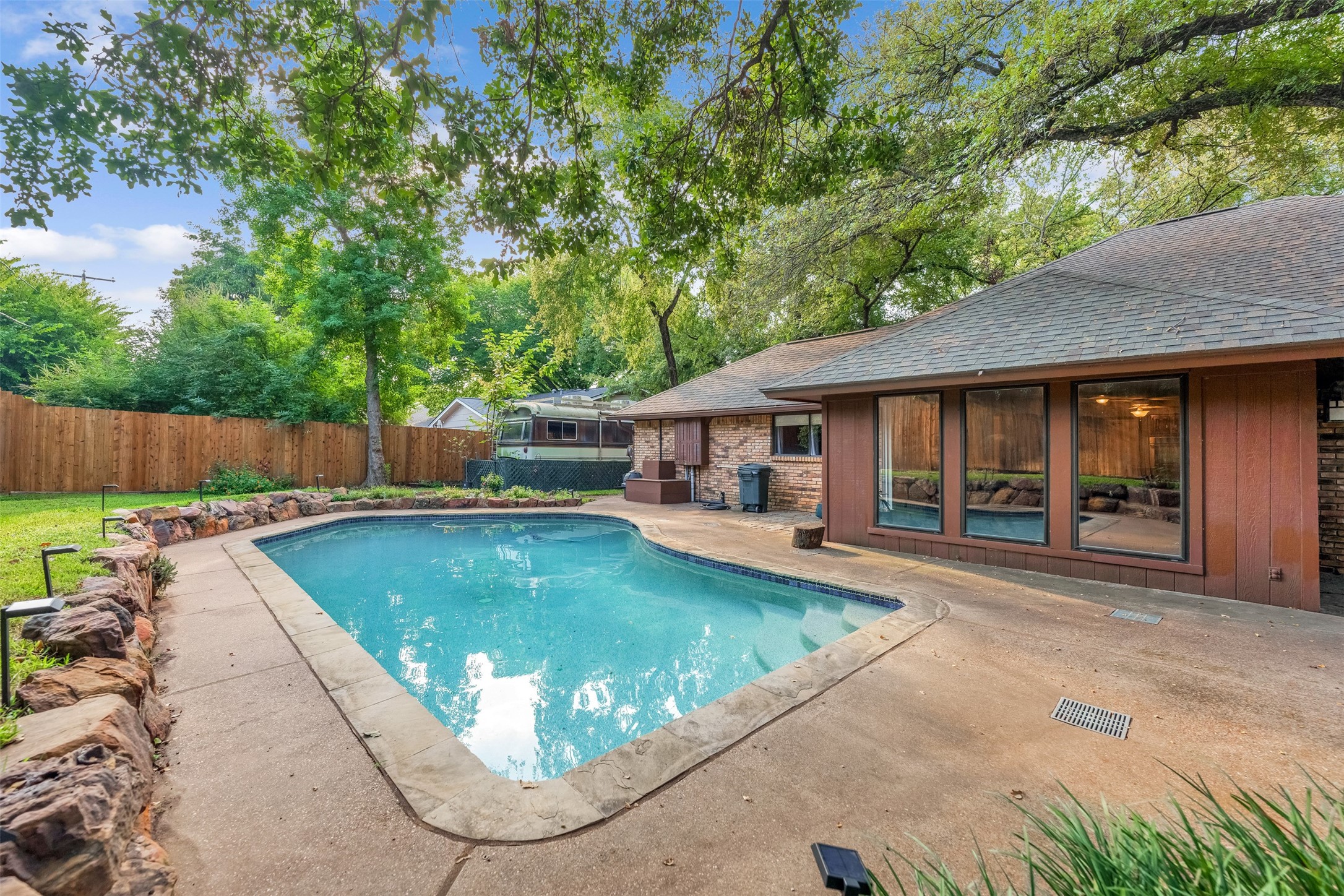 4307 Churchwood Drive Arlington TX 76016