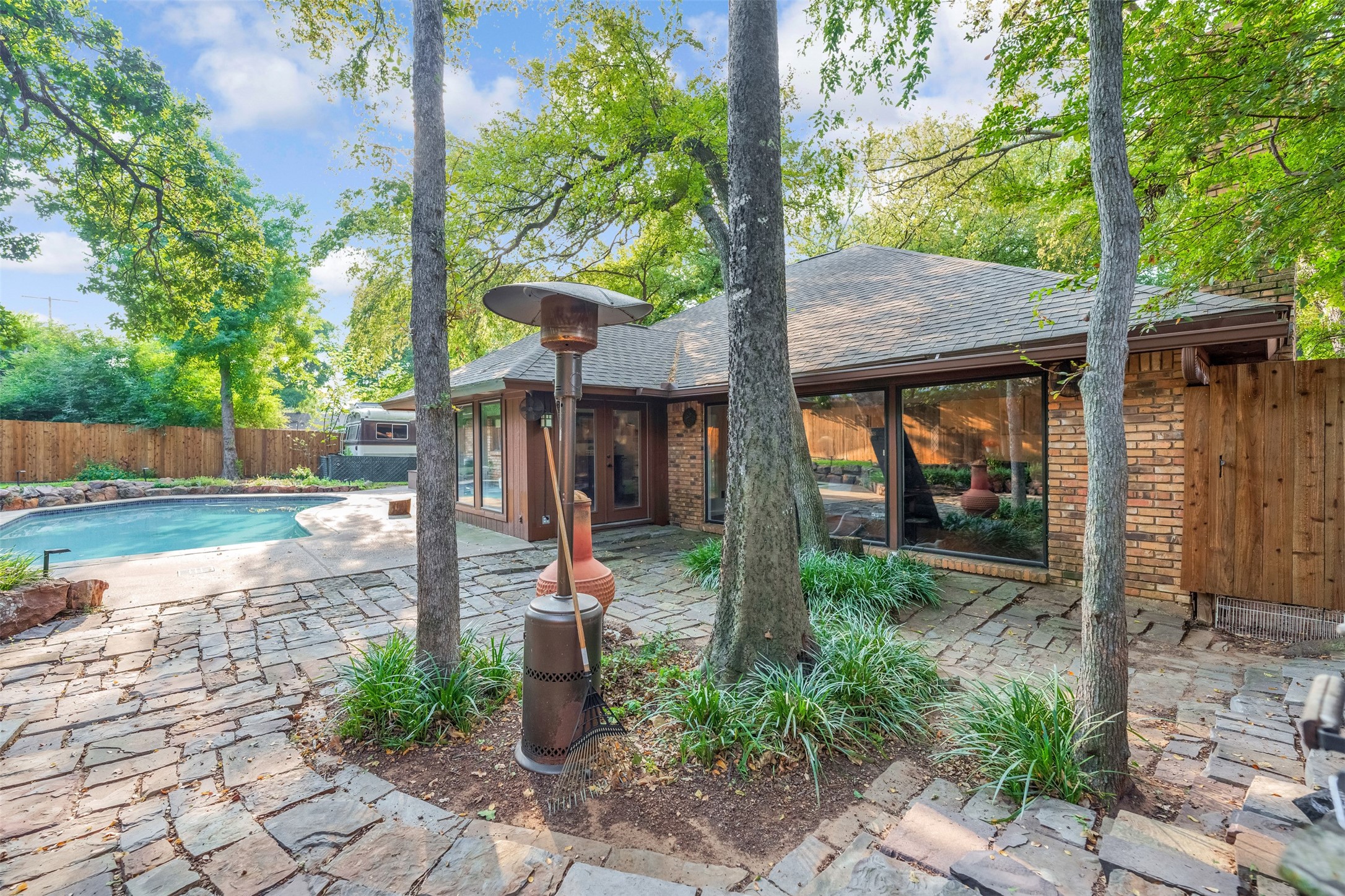 4307 Churchwood Drive Arlington TX 76016