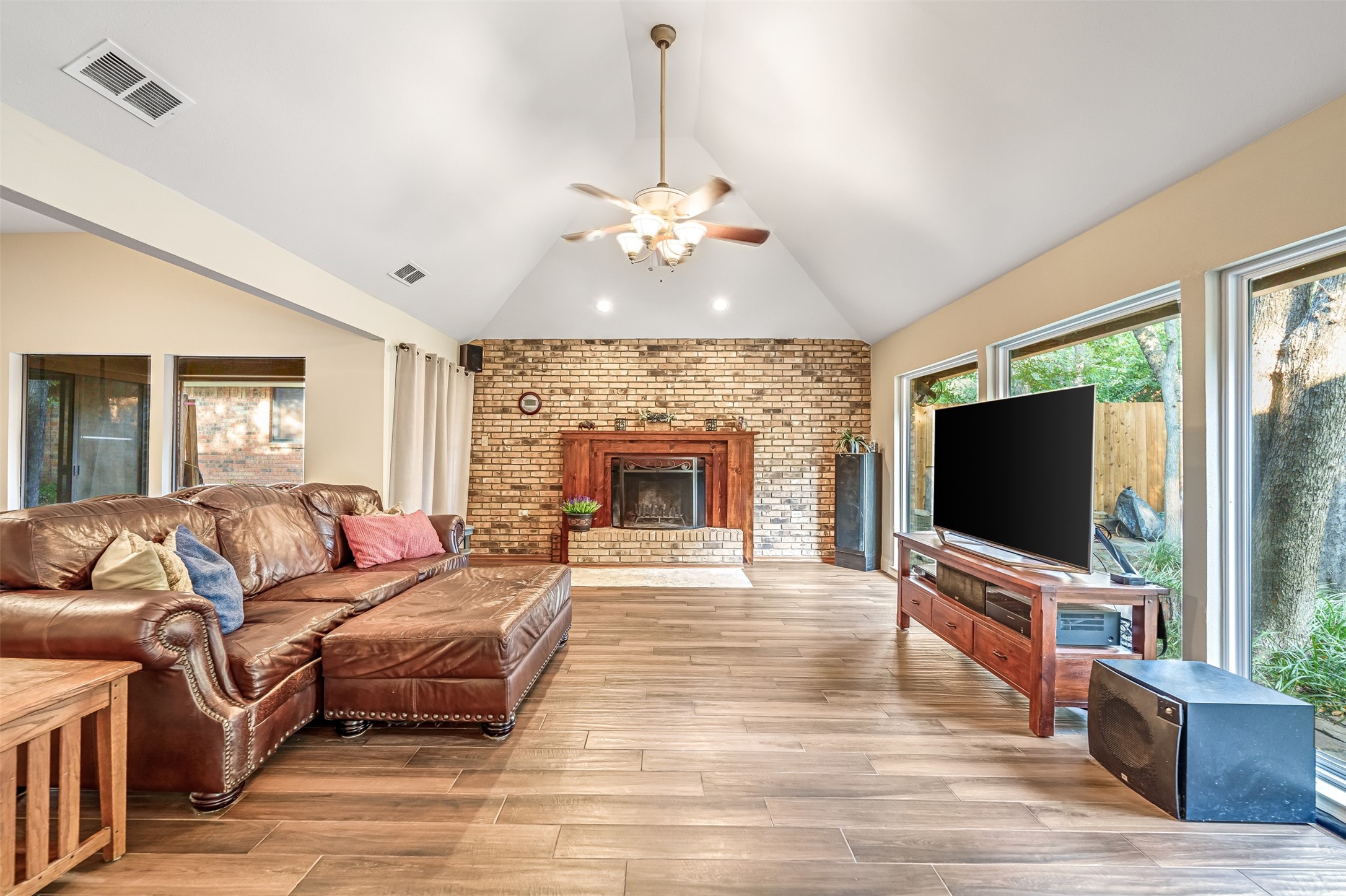 4307 Churchwood Drive Arlington TX 76016