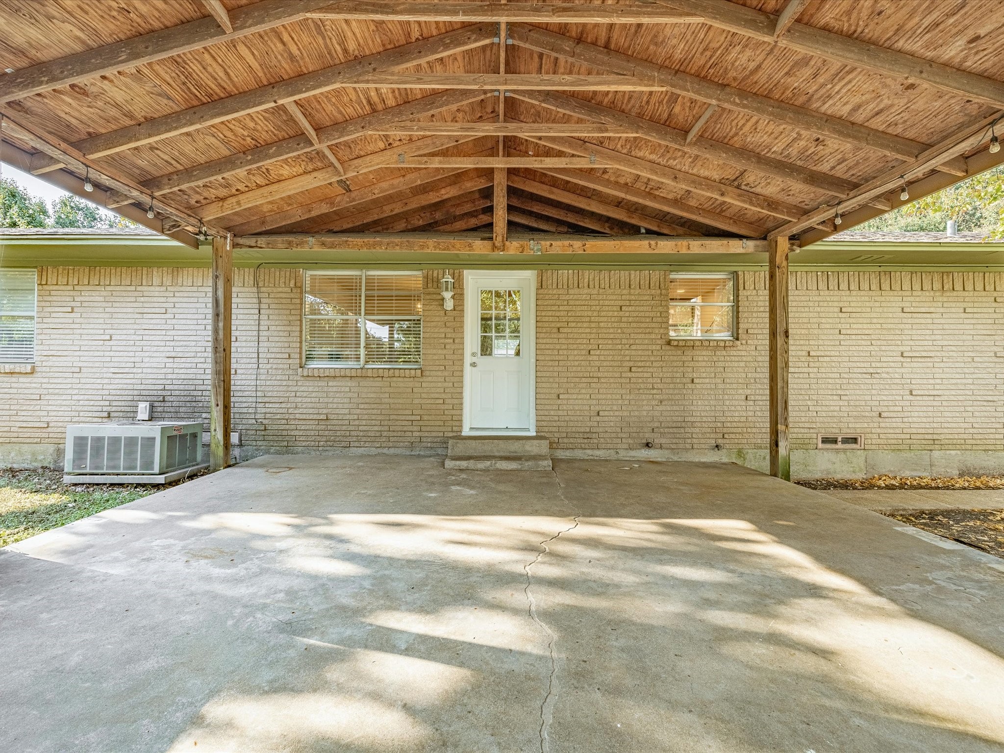 209 W Avenue K Midlothian TX 76065