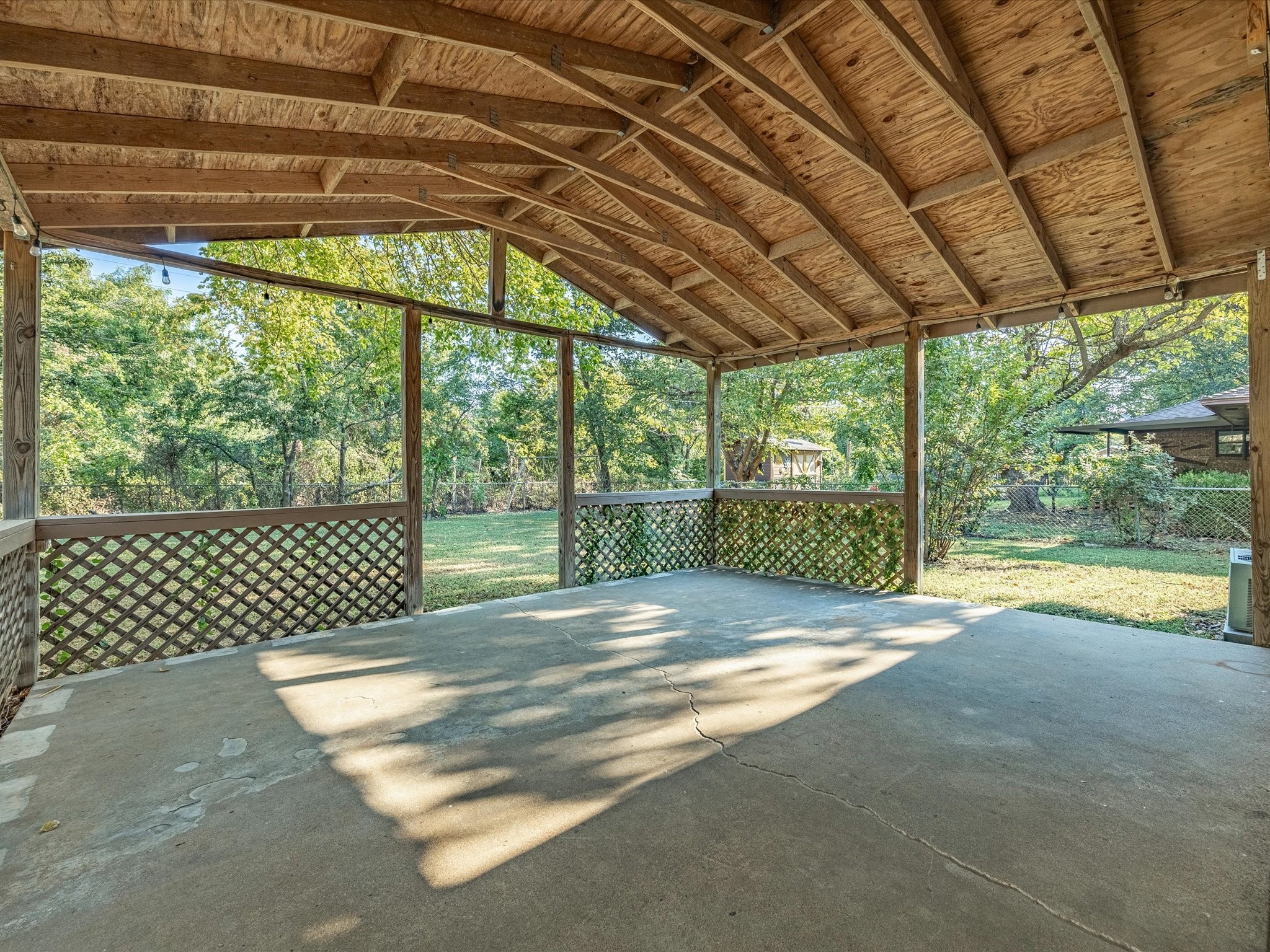 209 W Avenue K Midlothian TX 76065