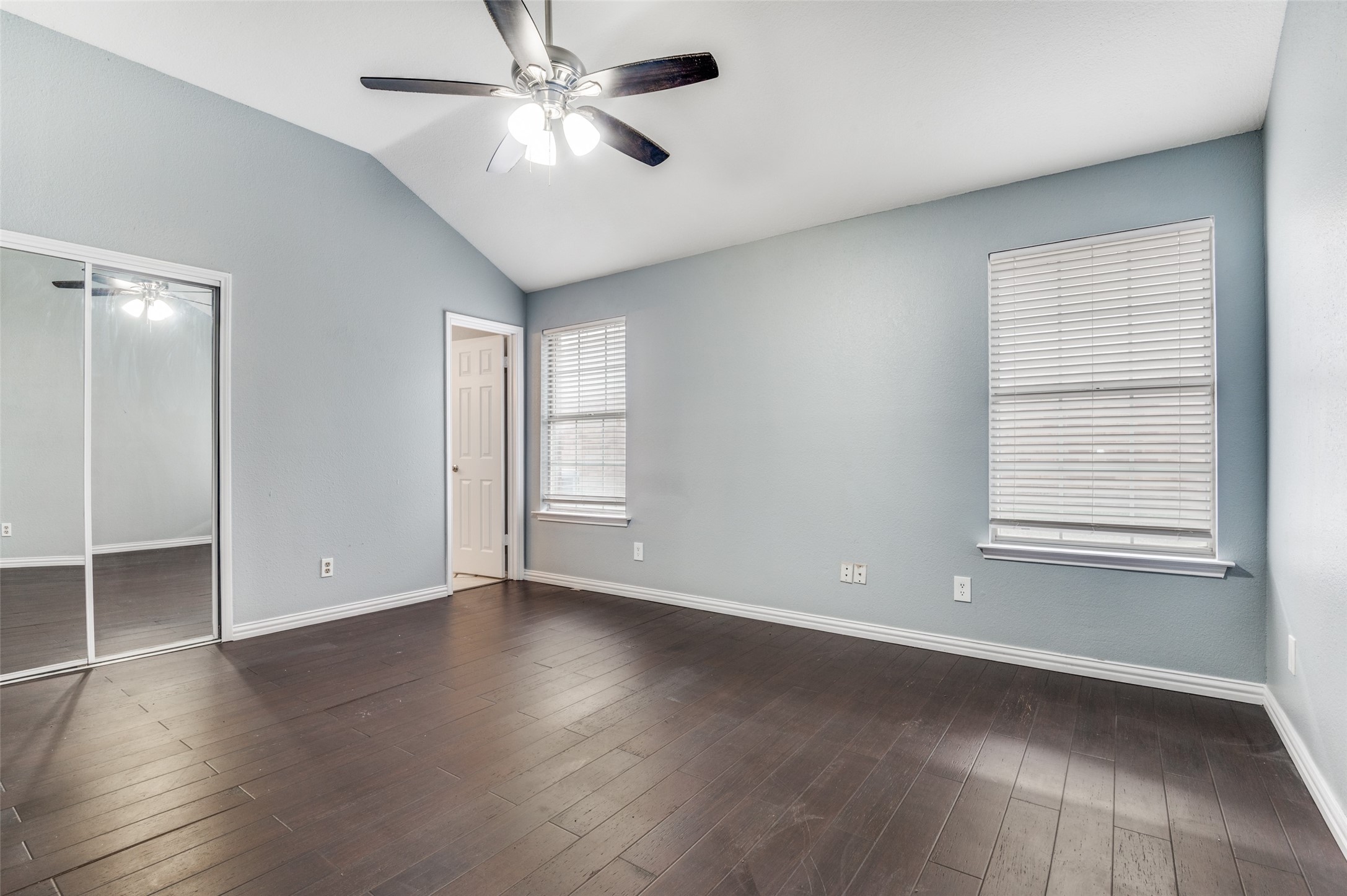1004 Eagle Drive Desoto TX 75115