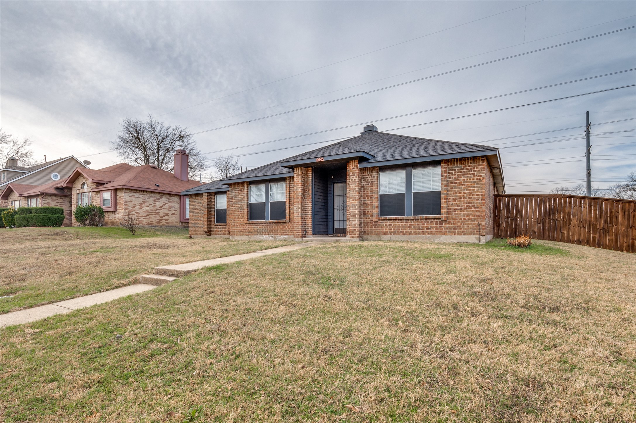1004 Eagle Drive Desoto TX 75115