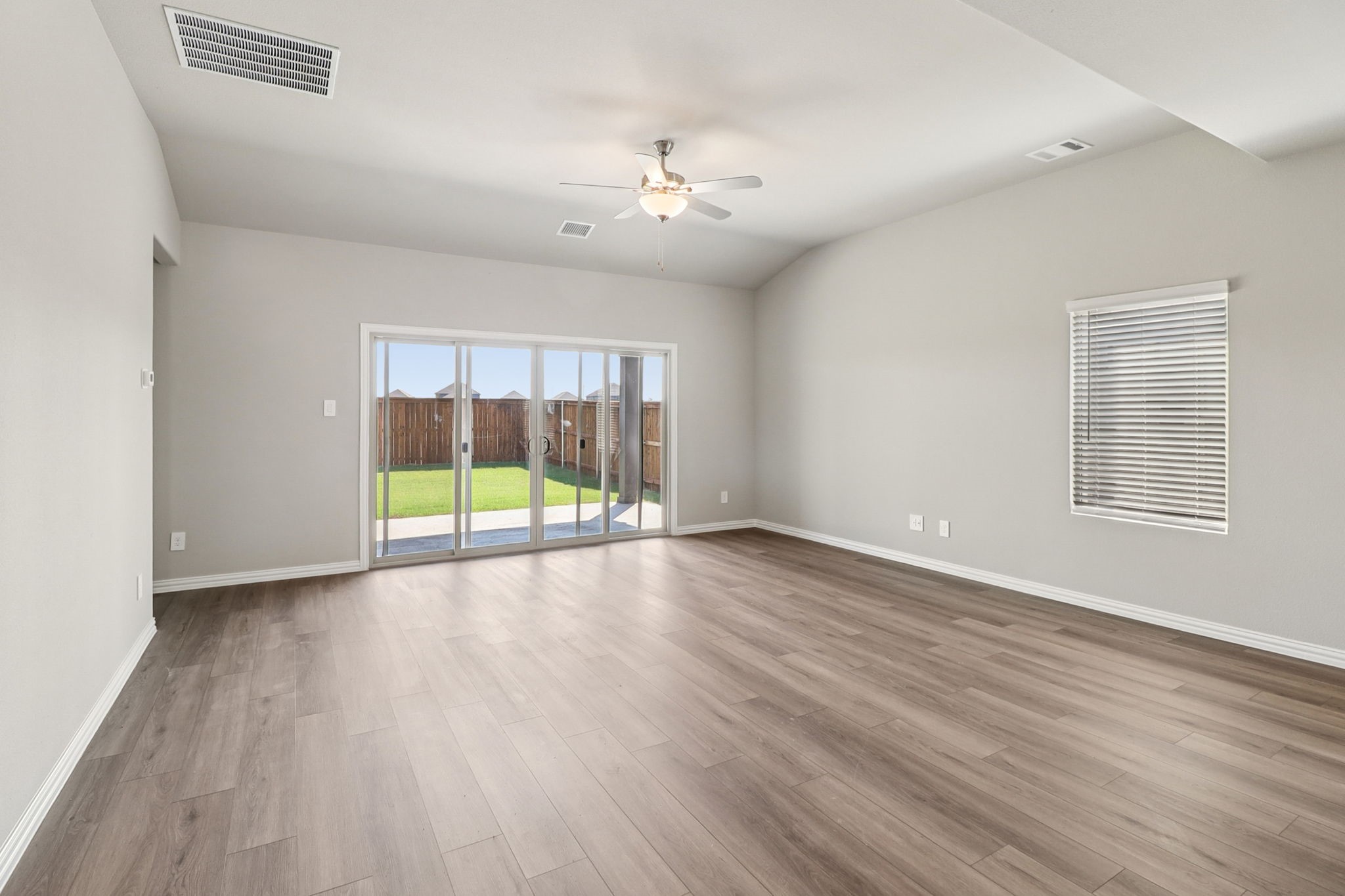 2007 Homestretch Drive Seagoville TX 75159