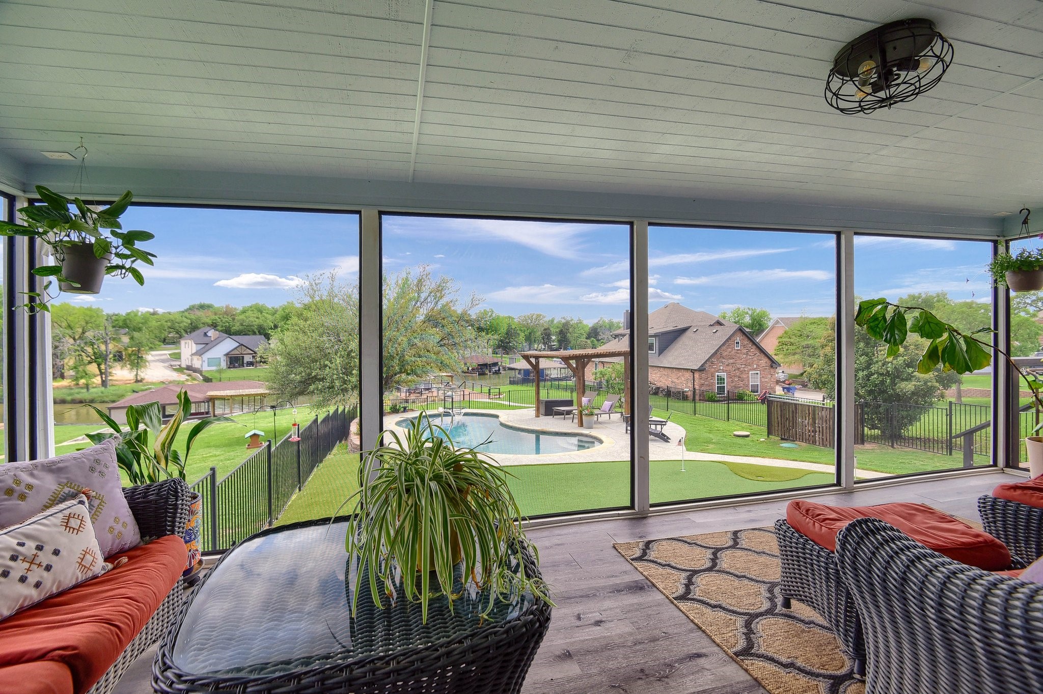116 Seminole Drive Lake Kiowa TX 76240