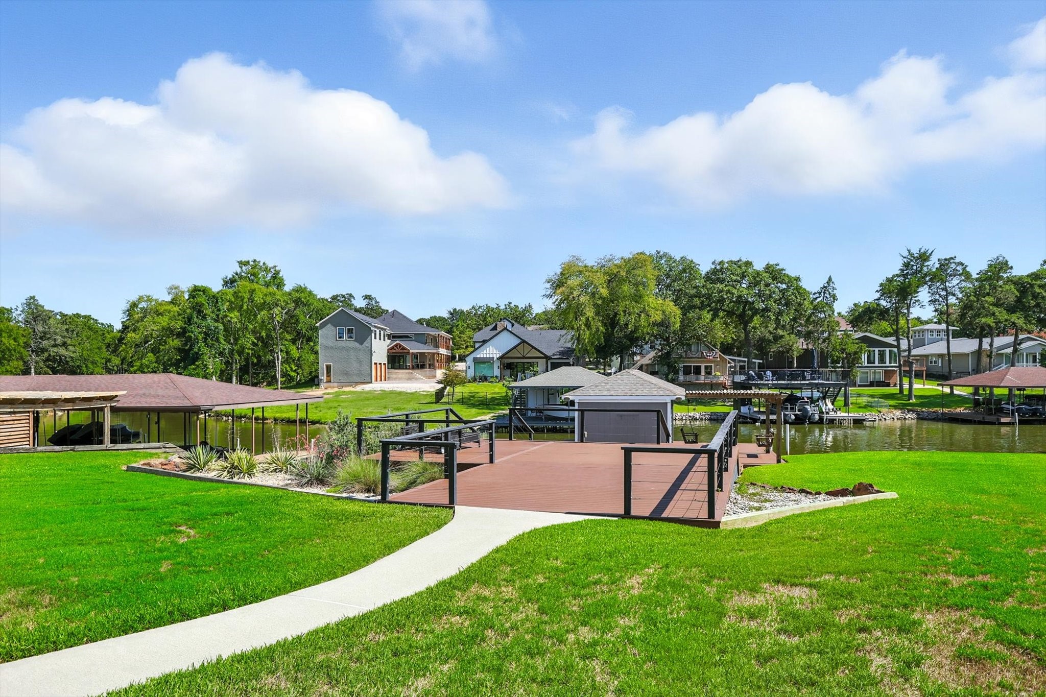 116 Seminole Drive Lake Kiowa TX 76240