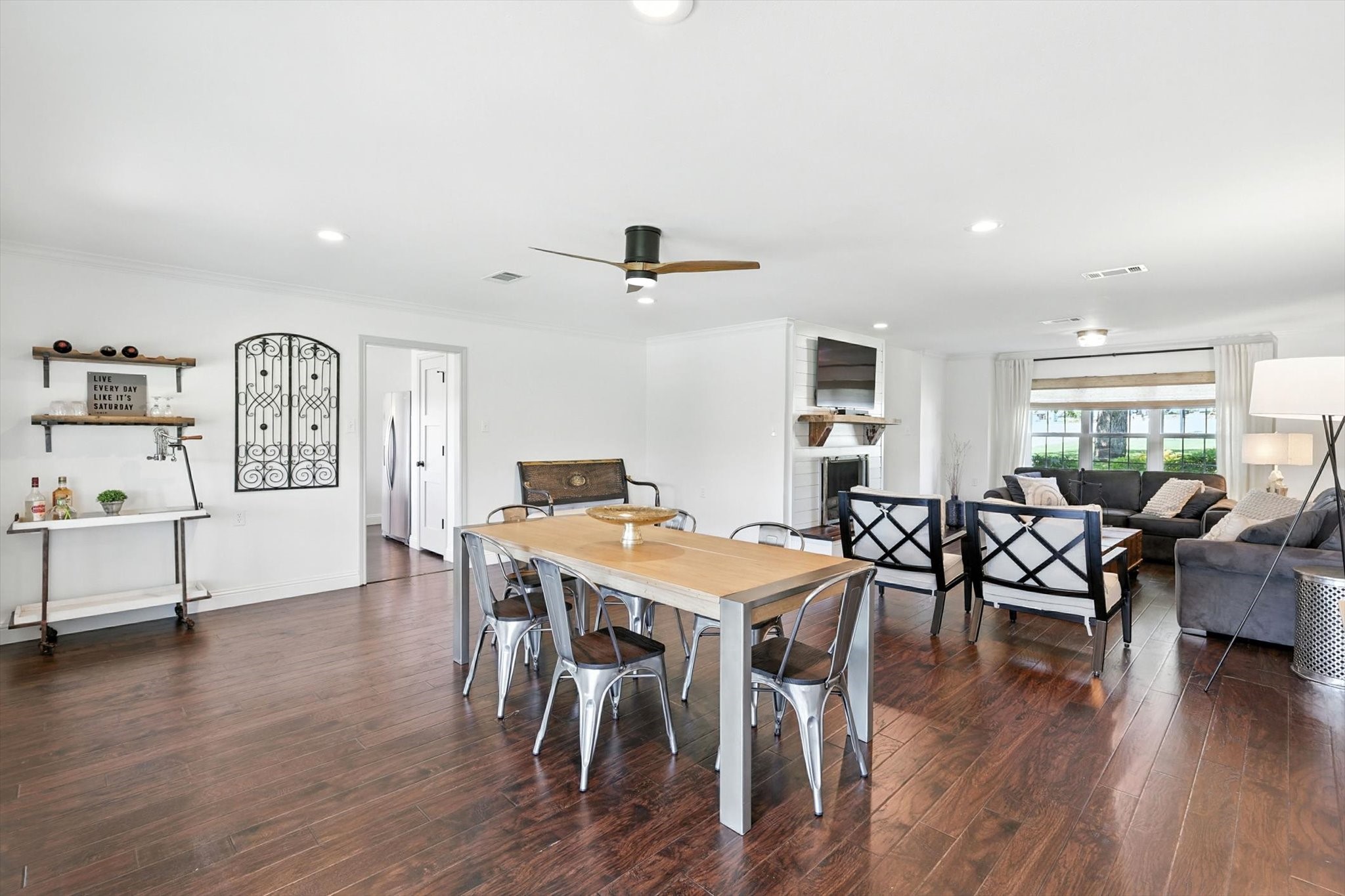 116 Seminole Drive Lake Kiowa TX 76240