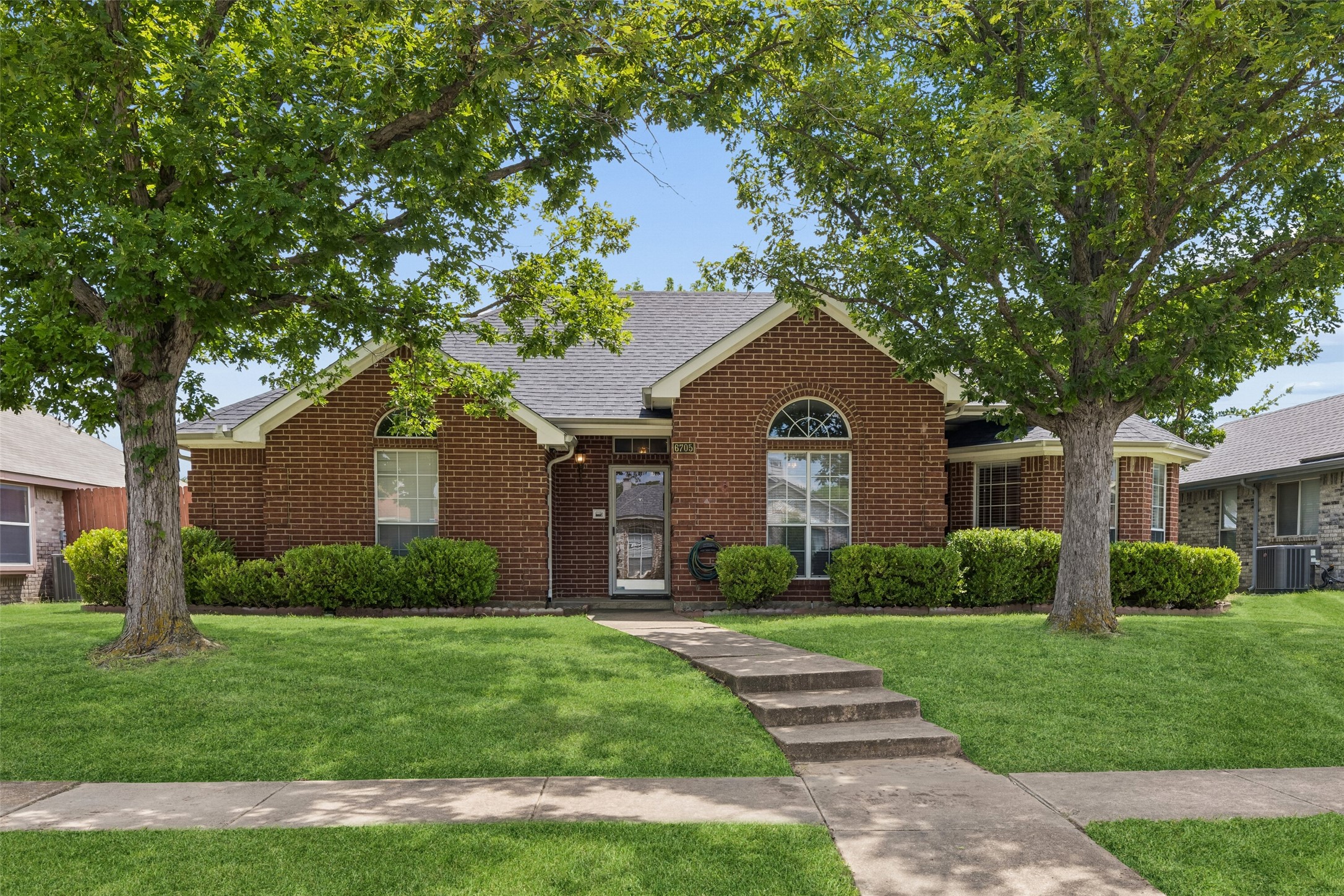 6705 Bluebell Drive Rowlett TX 75089