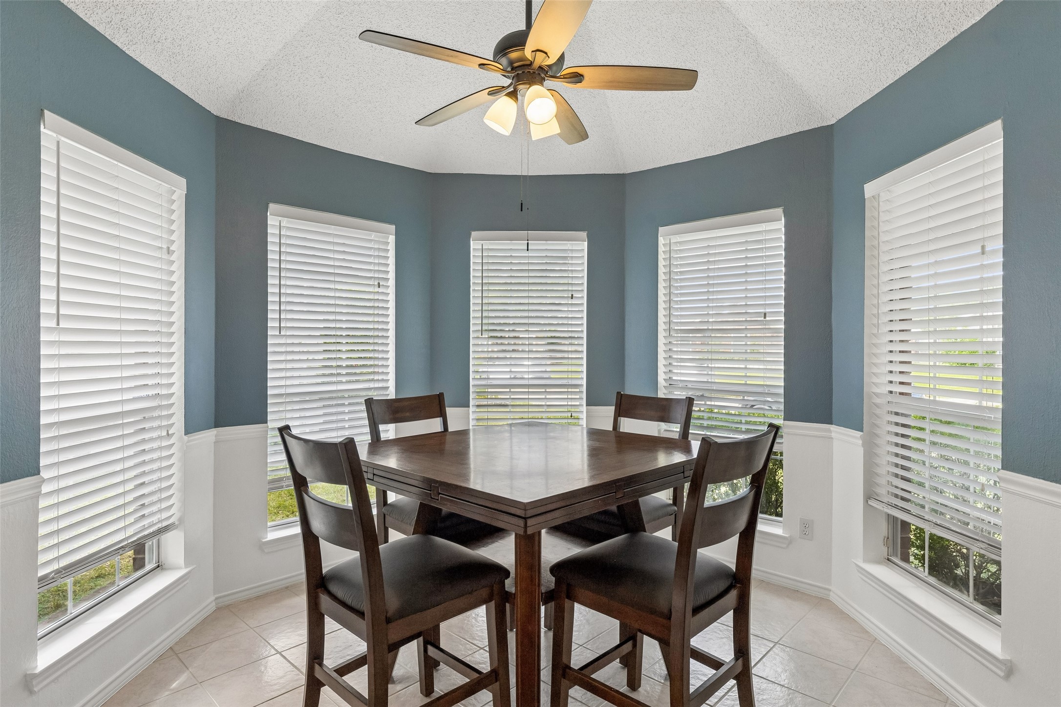 6705 Bluebell Drive Rowlett TX 75089