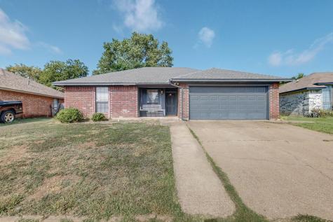 7913 Hunters Glen Drive Watauga TX 76148