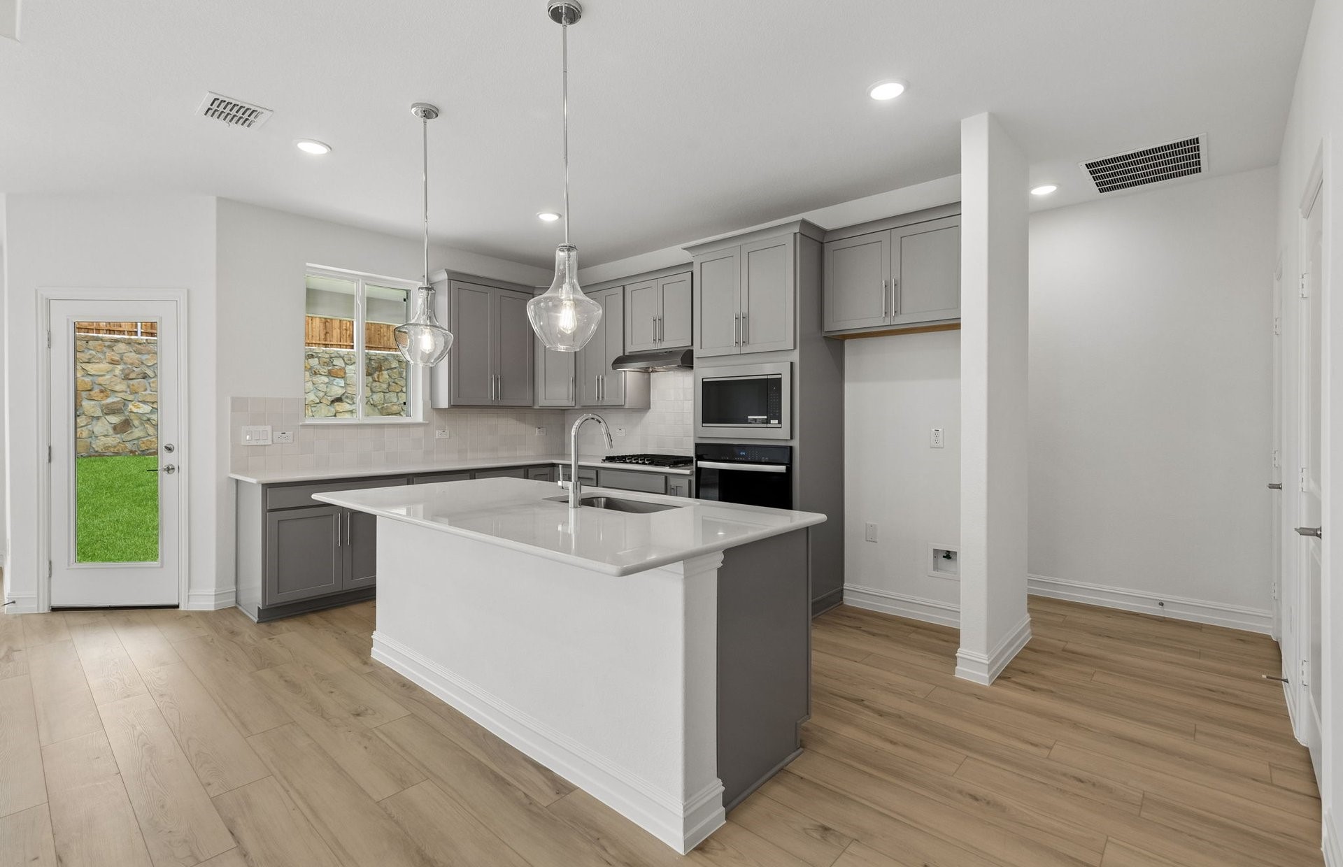 457 Avian Way Godley TX 76044