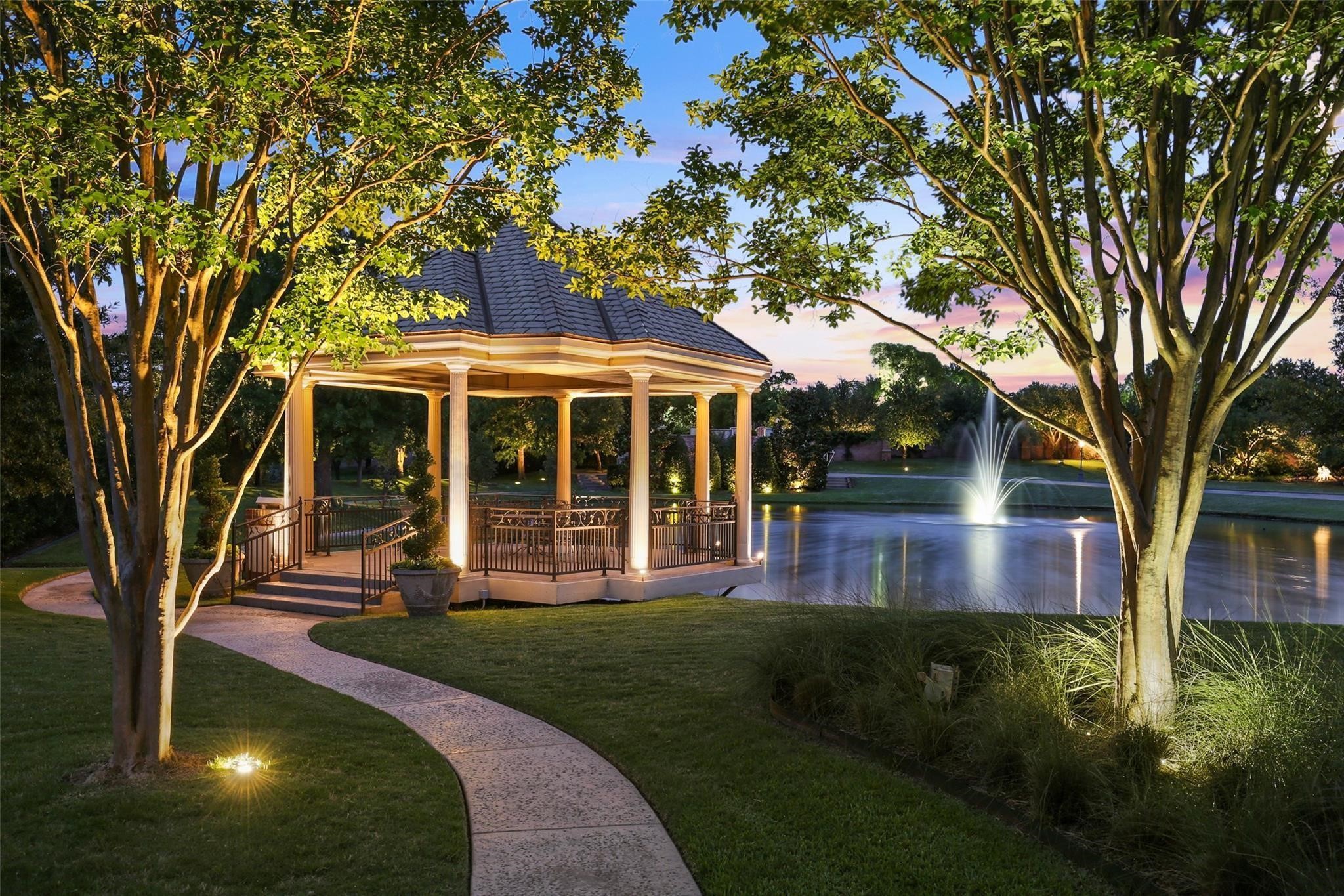 702 S White Chapel Boulevard Southlake TX 76092