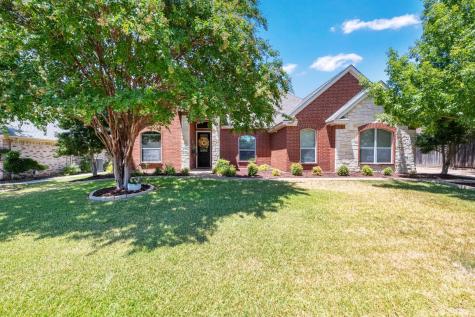 1027 Belmont Drive Kennedale TX 76060