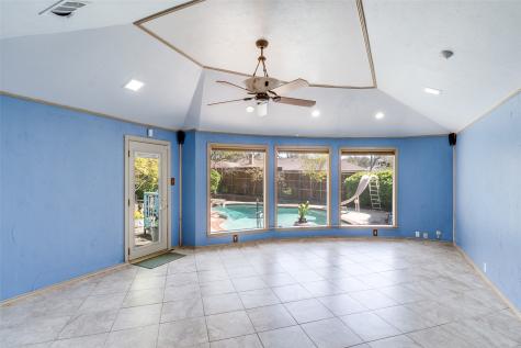 14810 Knollview Drive Dallas TX 75248