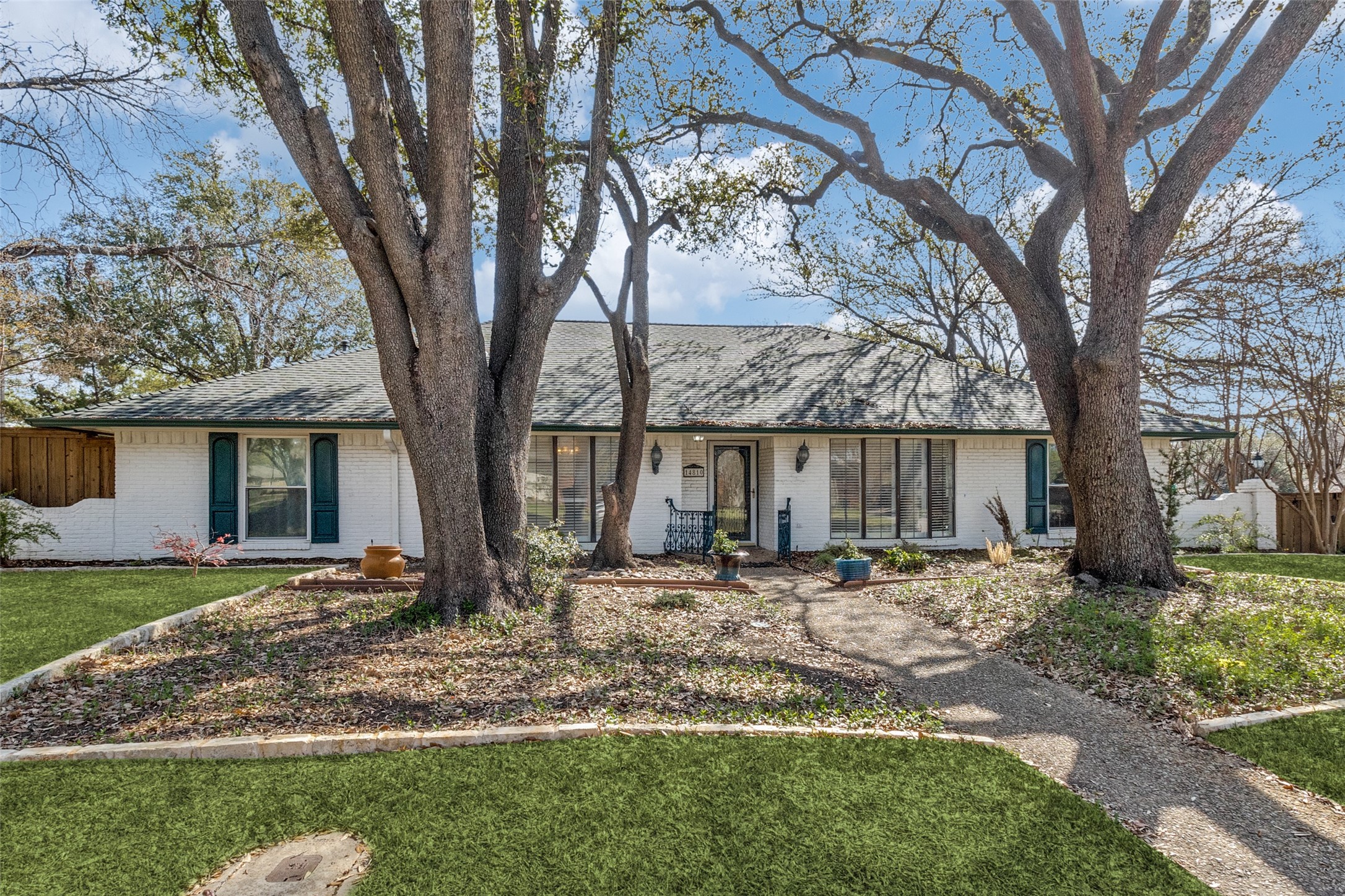 14810 Knollview Drive Dallas TX 75248